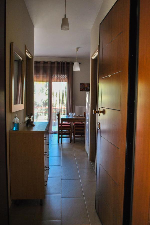 Canal Luxury Apartments Nea Poteidaia Dış mekan fotoğraf
