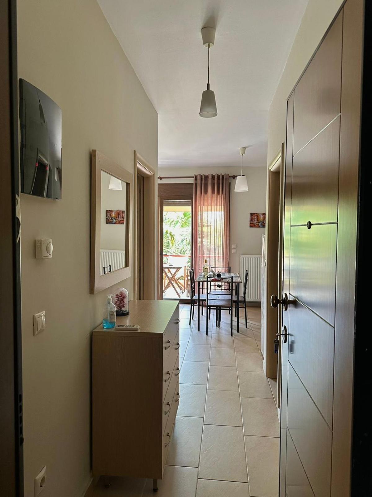 Canal Luxury Apartments Nea Poteidaia Dış mekan fotoğraf
