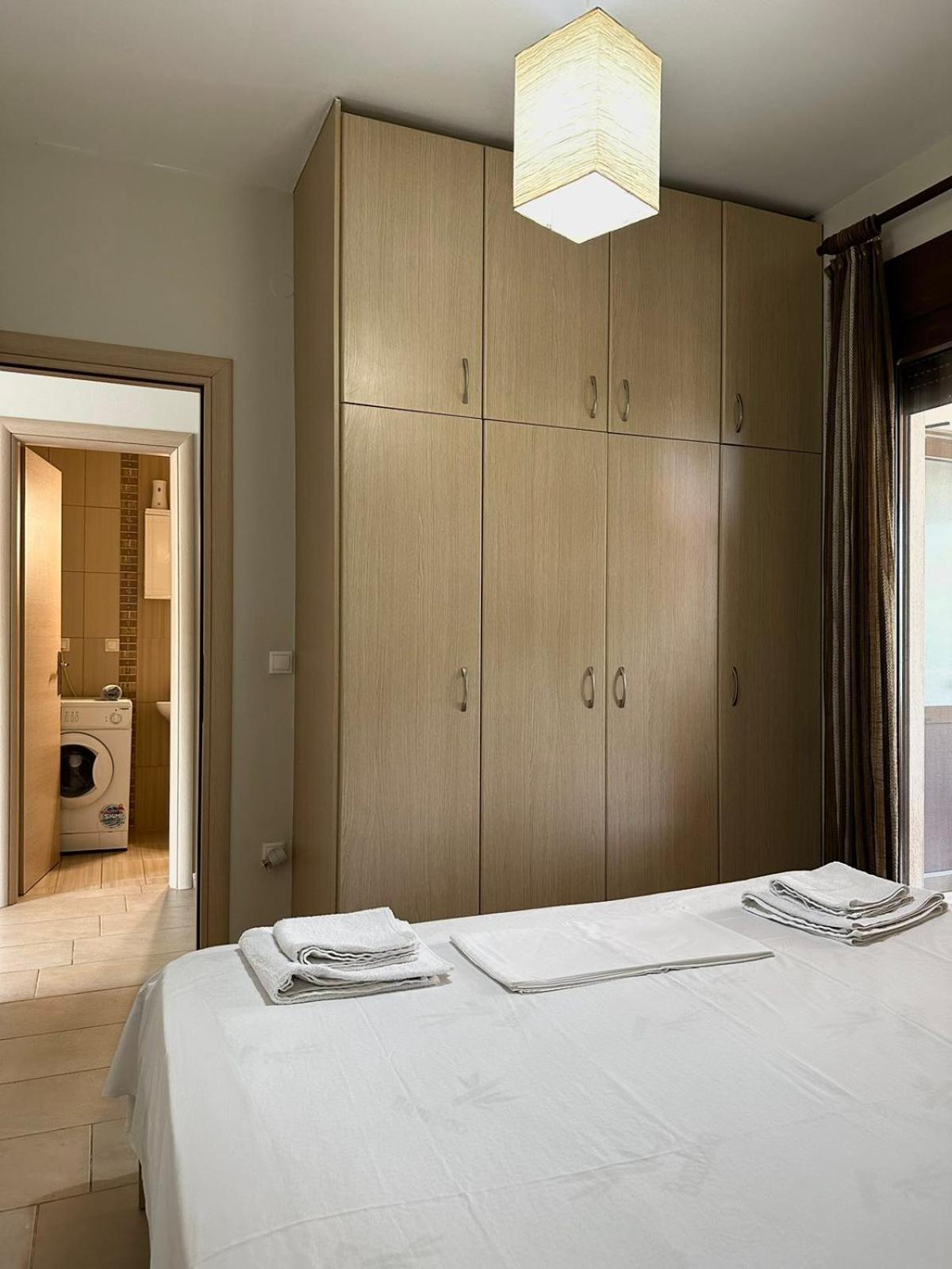 Canal Luxury Apartments Nea Poteidaia Dış mekan fotoğraf
